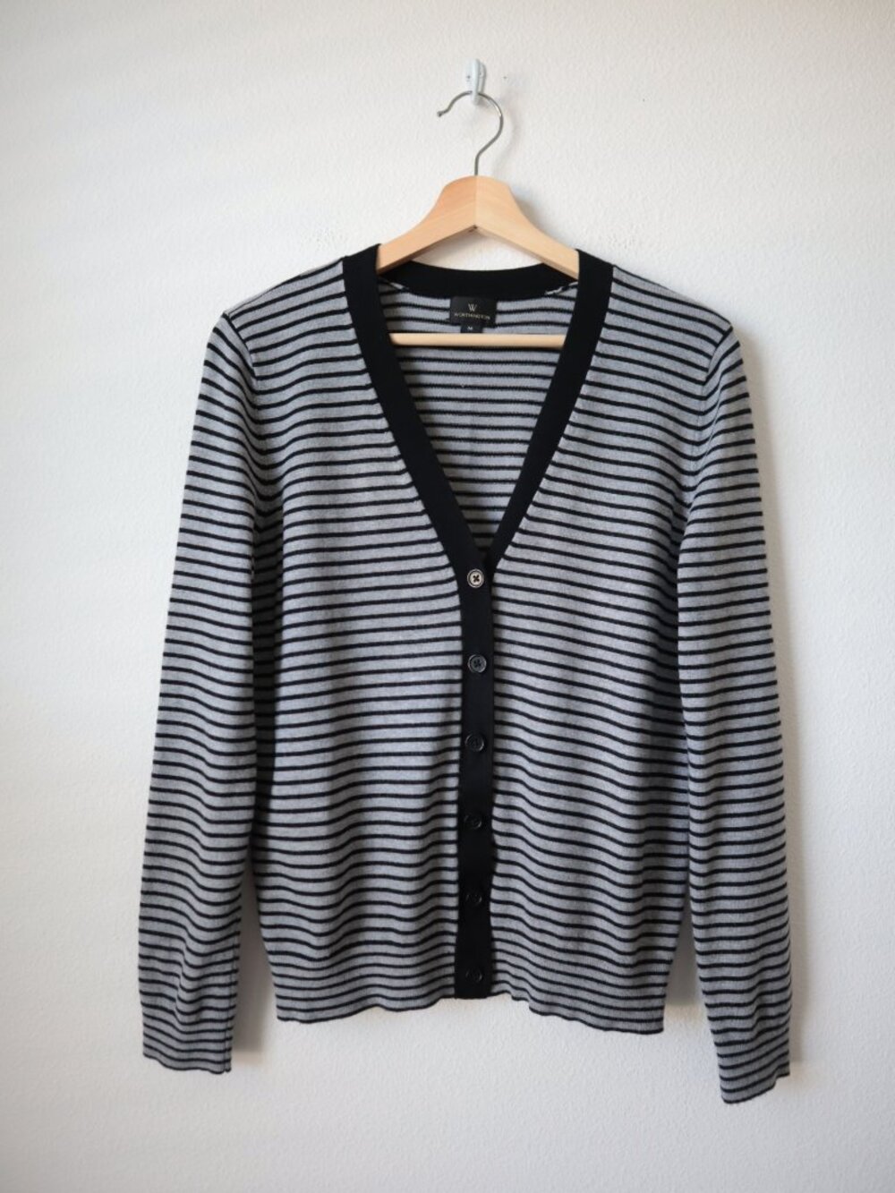 Worthington V-Neck Button Front Cardigan Sweater | M